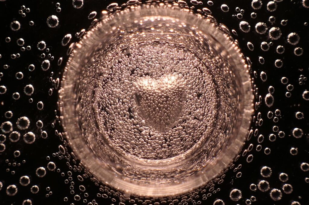 heart, water bubbles, air bubbles-7647479.jpg